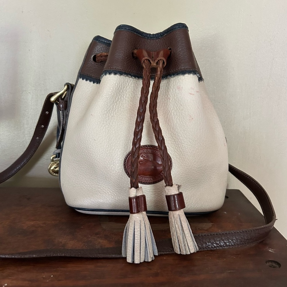 Vintage Dooney and Bourke Drawstring Purse